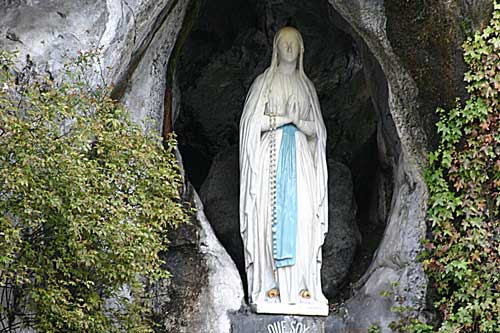 Lady-of-Lourdes